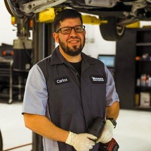 Meet your Posher, Carlos